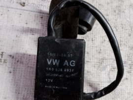 Releu pompa combustibil Volkswagen Passat CC 1.8 2010