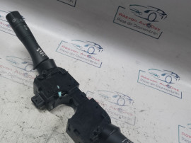 Manete Nissan Juke 2011