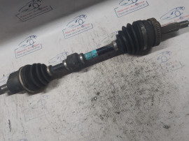 Planetara stanga fata Hyundai I40 1.7 2013