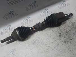 Planetara stanga fata Nissan Qashqai 1.6 2012