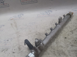 Rampa injectoare Volkswagen Jetta 1.6 2012