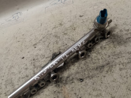 Rampa injectoare Dacia Duster 1.2 Benzina 2013