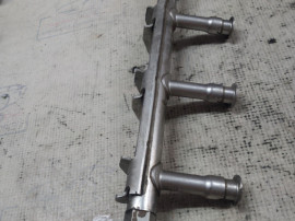 Rampa injectoare Skoda Fabia 2 1.2 2011