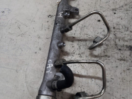 Rampa injectoare Volkswagen Passat B7 2011