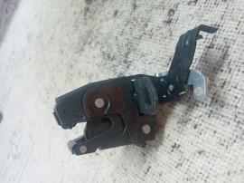 Broasca hayon Volkswagen Caddy 2009