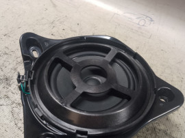 Subwoofer Mercedes C Class W205 2015