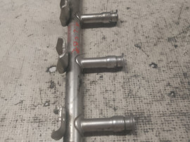 Rampa injectie Skoda Fabia 2 1.2 Benzina 2010