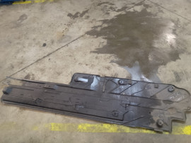 Scut lateral stanga Mercedes C-Class W204 2.2 Motorina 2011