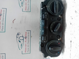 Panou comanda clima Volkswagen Tiguan 2008