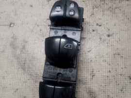 Butoane geamuri electrice Nissan Qashqai 1.6 Motorina 2016