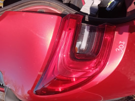 Stop stanga aripa Renault Kadjar 2016