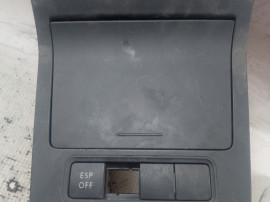 Priza bricheta auxiliara Volkswagen Golf 5 2008