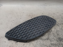 Grila proiector dreapta Opel Zafira 2008