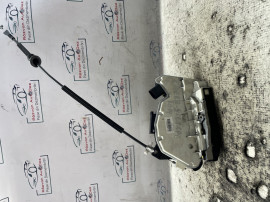 Broasca stanga spate Skoda Superb 2 2014