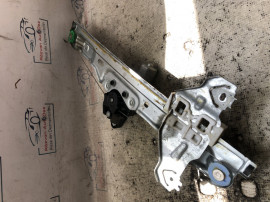 Macara geam dreapta spate Nissan Qashqai 2016