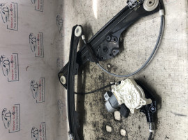 Macara geam stanga fata BMW Seria 5 2013