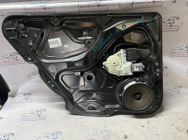 Macara geam stanga spate Volkswagen Passat B7 Berlina 2012