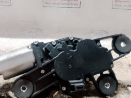 Motoras stergator hayon Ford Fiesta 2016