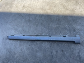 Prag stanga plastic Volkswagen Passat B7 2.0 Motorina 2013