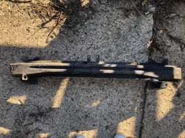 Intaritura bara fata Skoda Yeti 2012