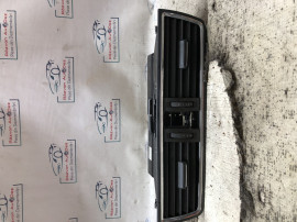 Grila ventilatie centrala Skoda RAPID 1.2 Benzina 2014