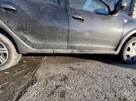 Prag dreapta tabla Dacia Sandero 2 Stepway 0.9 Benzina 2015