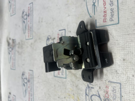 Broasca hayon Hyundai Santa Fe 2017