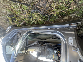 Prag stanga tabla Hyundai i40 Berlina 2012