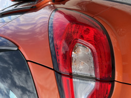 Stop dreapta aripa Renault Captur 1.5 Motorina 2015