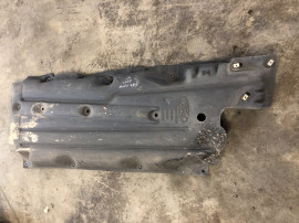 Scut lateral stanga Ford Puma 2021