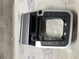 Consola centrala Volkswagen Passat B8 2016