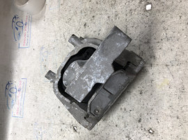 Suport tampon motor Audi Q3 2.0 Motorina 2012