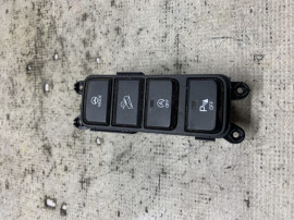 Butoane Hyundai Tucson 1.7 Motorina 2017