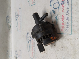 Pompa apa Mercedes E Class W212 3.0 Motorina 2012