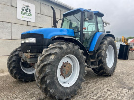 Tractor New Holland 8560 – 5,4 Tone, 162 Hp + Video