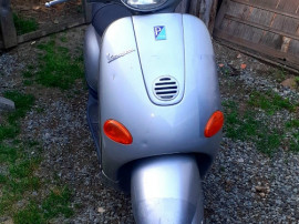 Piaggio vespa ET2 RETRO 49cc