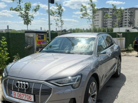 Audi e-tron 50 full electric