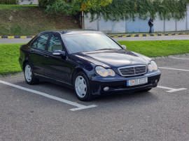 Mercedes W203 C240 V6 2.6 benzina 170 Cp Numai 33.000 km