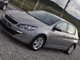 Peugeot 308 1.2i -benzin