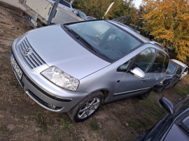 Vw sharan, 2009. 7 locuri= Posibilitate rate
