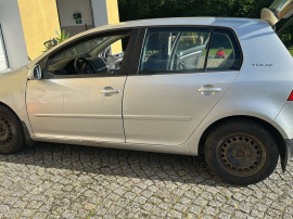 Dezmembrez Golf 5 - ORICE PIESA