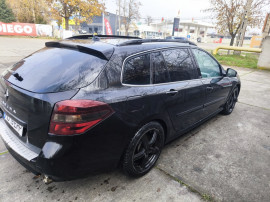 Laguna GT, 4 motion, super dotari