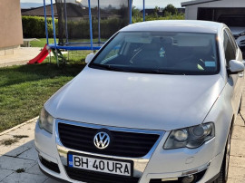 Volkswagen Passat B6 2.0 TDI 140 CP automata