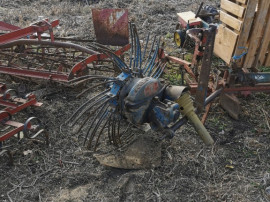 Masina scos cartofi schmotzer arici adusa acum Germania