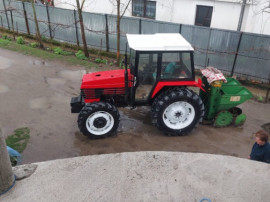 Tractor universal 833DTC 2005