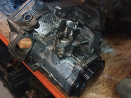 Cutie viteze manuala Volkswagen T5 2007 Doka 1.9 TDI