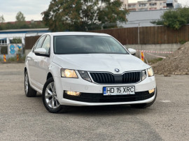 Skoda Octavia*1.6 diesel*af.2018*contract+fiscal pe loc*navigatie*Maxi-Dot!