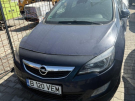 Opel Astra J Sports Tourer Diesel CDTI &ndash; 263.000 km &ndash; Break