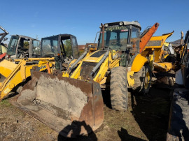 Dezmembrez buldoexcavator New Holland LB 115 B