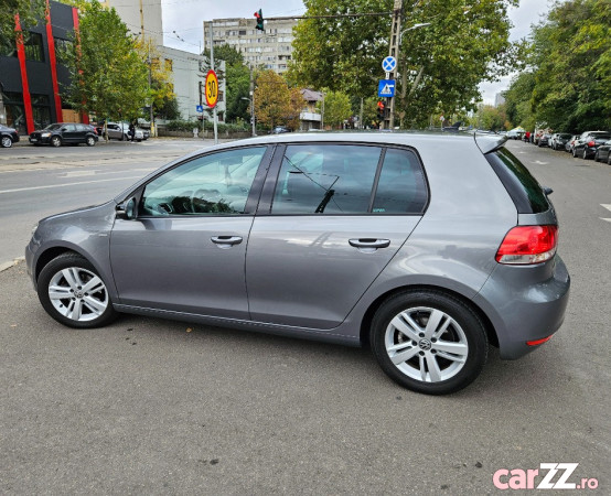 Volkswagen Golf 6 MATCH 1.6 TDI 105 CP